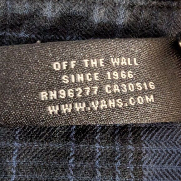 Vans Long Sleeve Plaid Shirt Black and Blue - Size XL - Picture 14 of 14